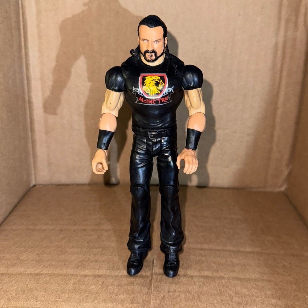 WWE Drew McIntyre Mattel Action Figure‎ Black Lion Crest Shirt GYX60 2017